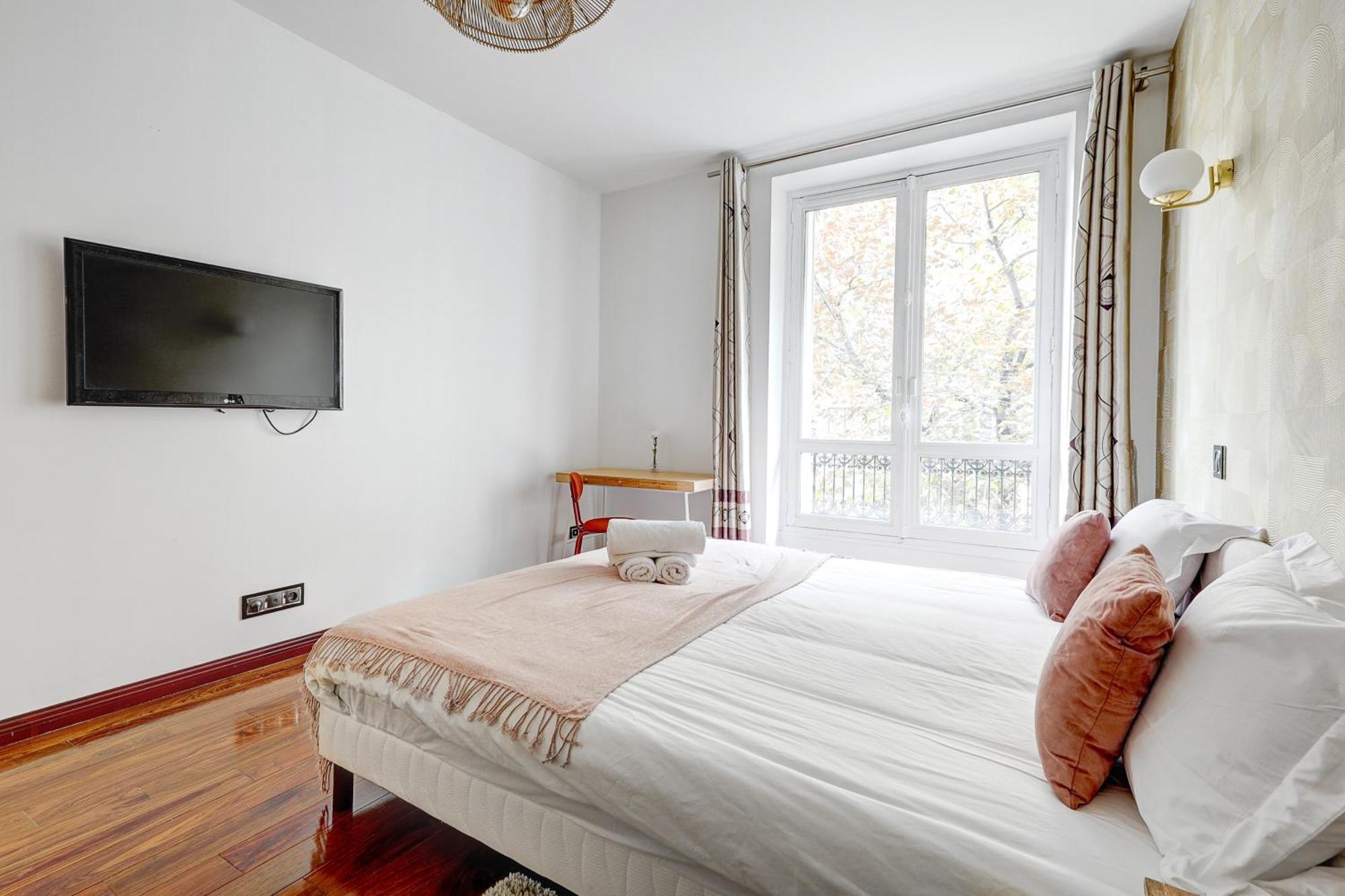 Apartment Haussmannienne De Luxe Au Coeur De 3eme *